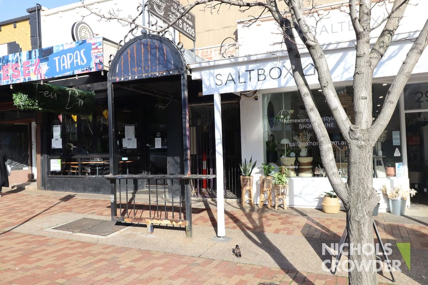 Click to view all images 29a Main Street Mornington VIC 3931 - Image 2