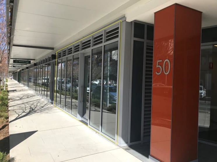 Click to view all images 50 Eastlake Parade Kingston ACT 2604 - Image 3
