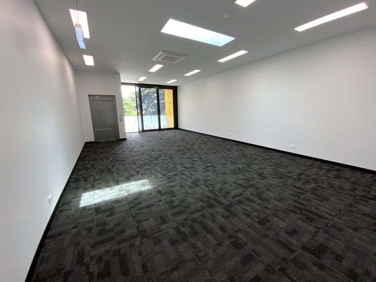 Click to view all images 1/22 Pier Street Altona VIC 3018 - Image 2