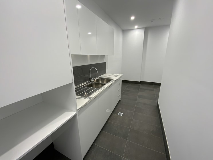 Click to view all images 1/22 Pier Street Altona VIC 3018 - Image 3