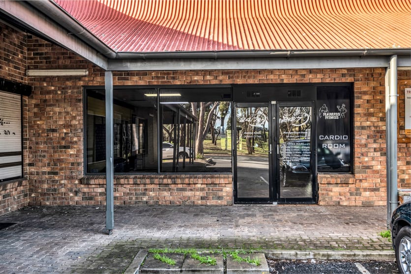 Click to view all images 3/57-61 Andrew Smith Drive Parafield Gardens SA 5107 - Image 2