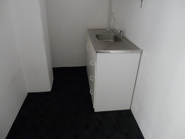 Click to view all images 102/489 Hunter Street Newcastle NSW 2300 - Image 3