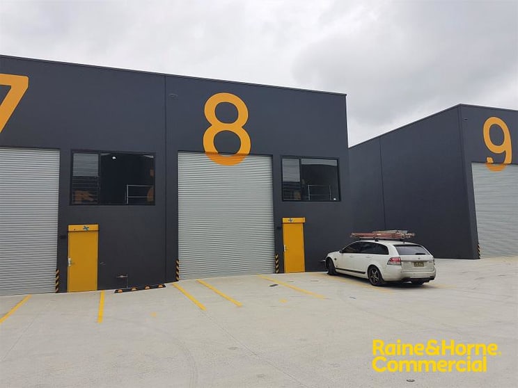 Click to view all images Unit 8/20 Technology Drive Appin NSW 2560 - Image 1