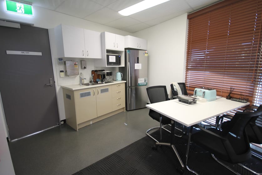 Click to view all images 8/137-151 Bloomfield Street Cleveland QLD 4163 - Image 2