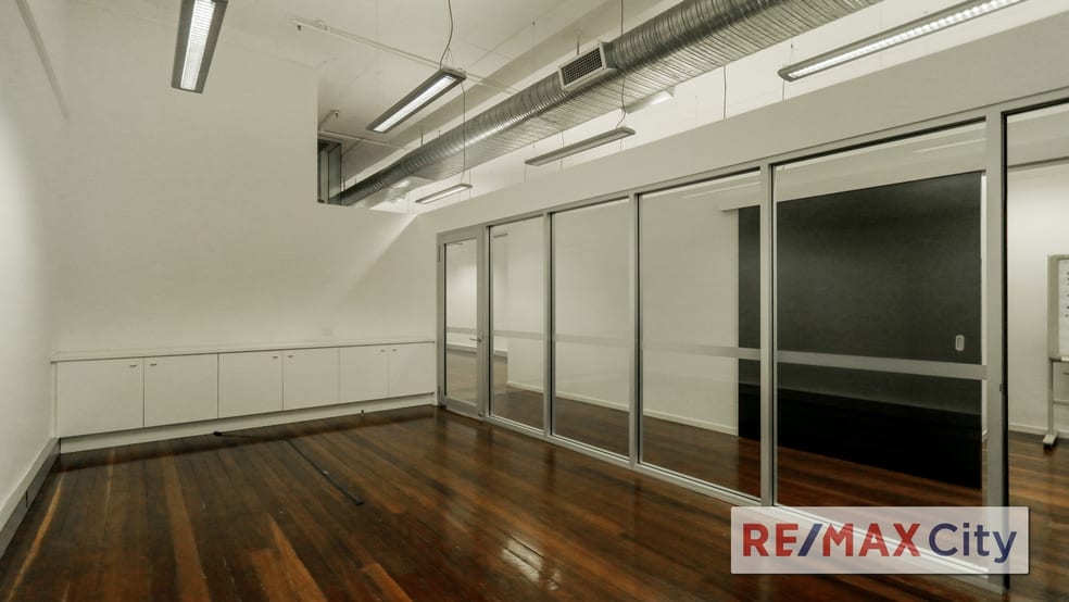 Click to view all images Level 1/17 Burnett Lane Brisbane City QLD 4000 - Image 3