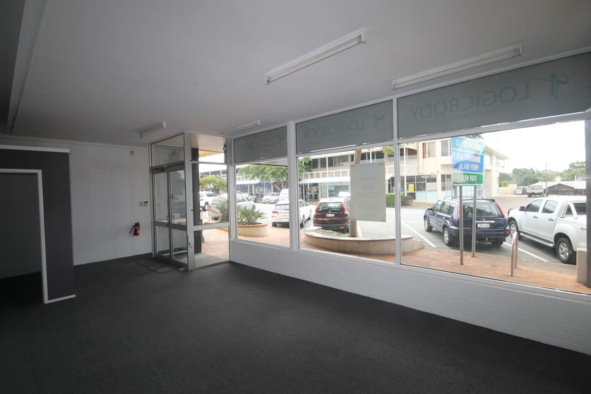 Click to view all images 1/137 Bloomfield Street Cleveland QLD 4163 - Image 2