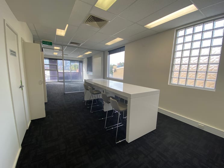 Click to view all images 1/12 Gladstone Place South Melbourne VIC 3205 - Image 2