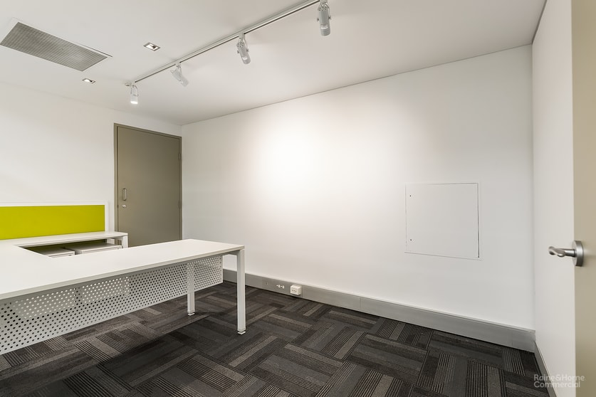 Click to view all images Suite 101/6a Glen Street Milsons Point NSW 2061 - Image 3