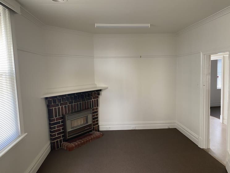 Click to view all images 55 Garsed Street Bendigo VIC 3550 - Image 2