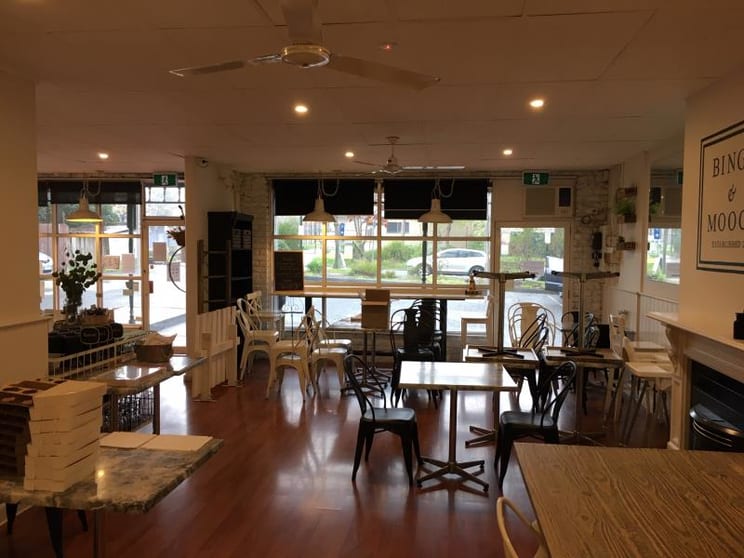 Click to view all images Shop 8 & 9/1-15 Hopetoun Road Park Orchards VIC 3114 - Image 2
