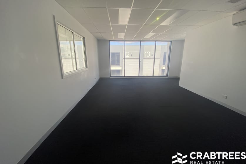 Click to view all images 32/1470 Ferntree Gully Road Knoxfield VIC 3180 - Image 3