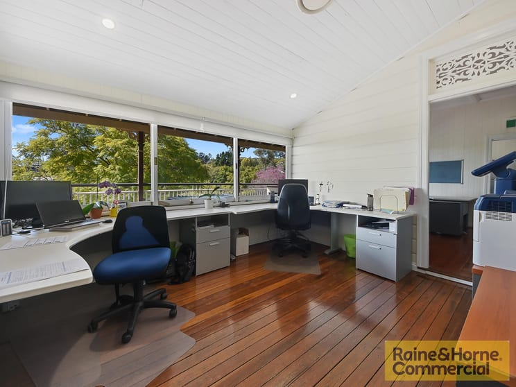 Click to view all images 207 Musgrave Road Red Hill QLD 4059 - Image 3