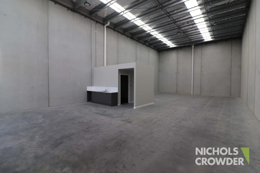 Click to view all images 4 Progress Drive Carrum Downs VIC 3201 - Image 3