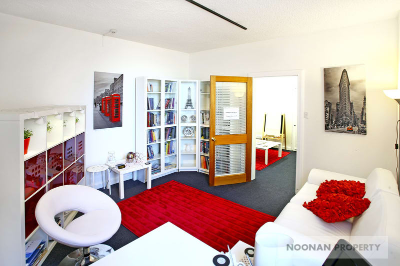 Click to view all images 603/195 Macquarie Street Sydney NSW 2000 - Image 3