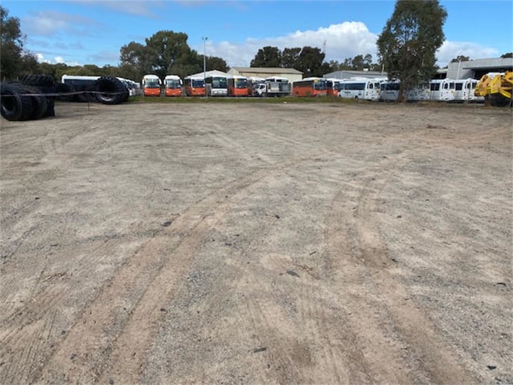 Click to view all images 426 Great Northern Hwy Middle Swan WA 6056 - Image 1