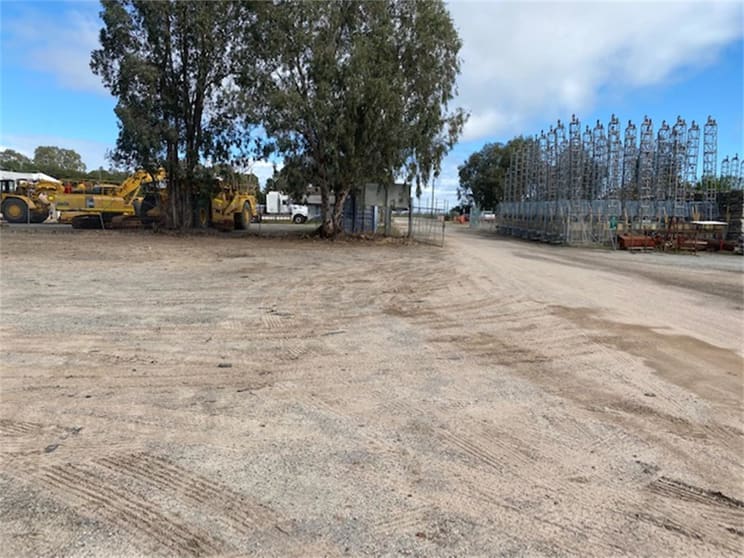 Click to view all images 426 Great Northern Hwy Middle Swan WA 6056 - Image 3