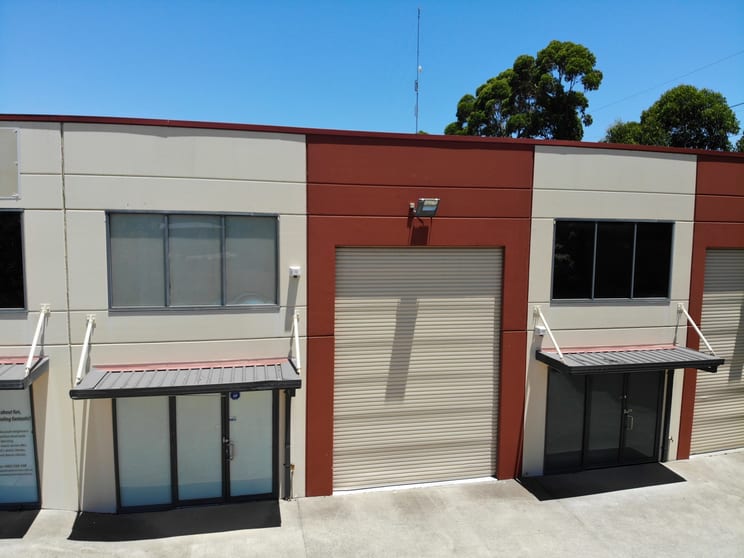 Click to view all images 4/37 Alliance Ave Morisset NSW 2264 - Image 2