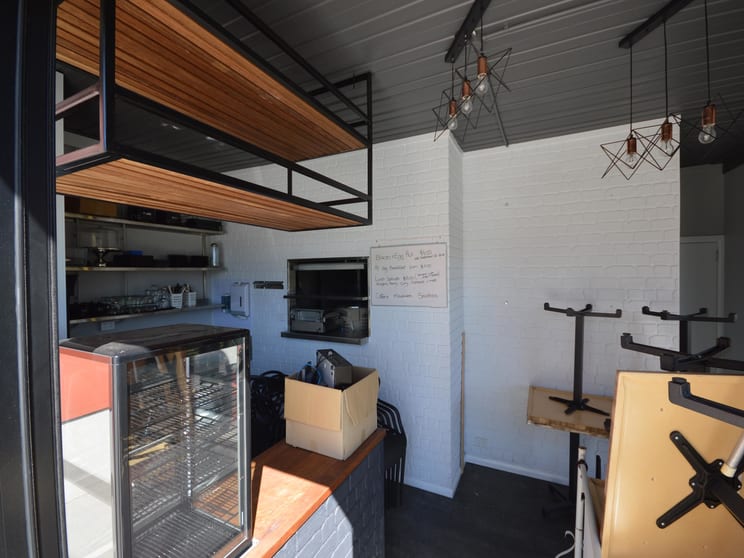 Click to view all images Robina QLD 4226 - Image 2