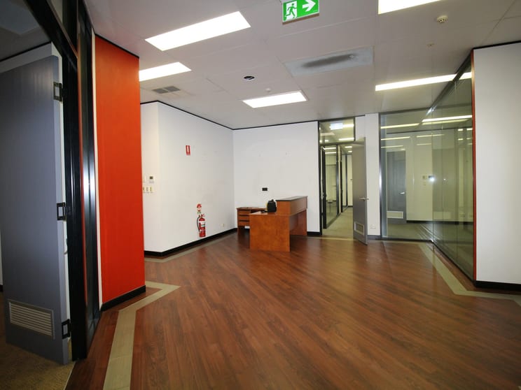 Click to view all images 91B Grose Street North Parramatta NSW 2151 - Image 3