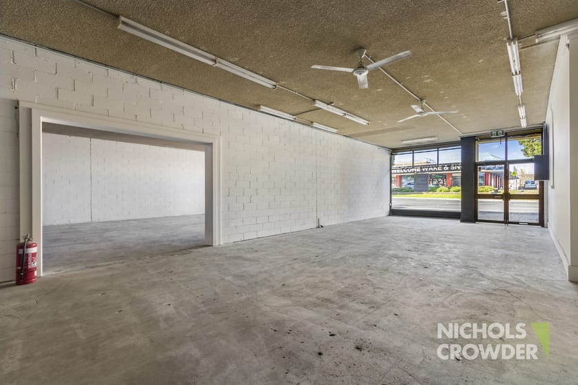 Click to view all images 2&3/432 Nepean Highway Frankston VIC 3199 - Image 3
