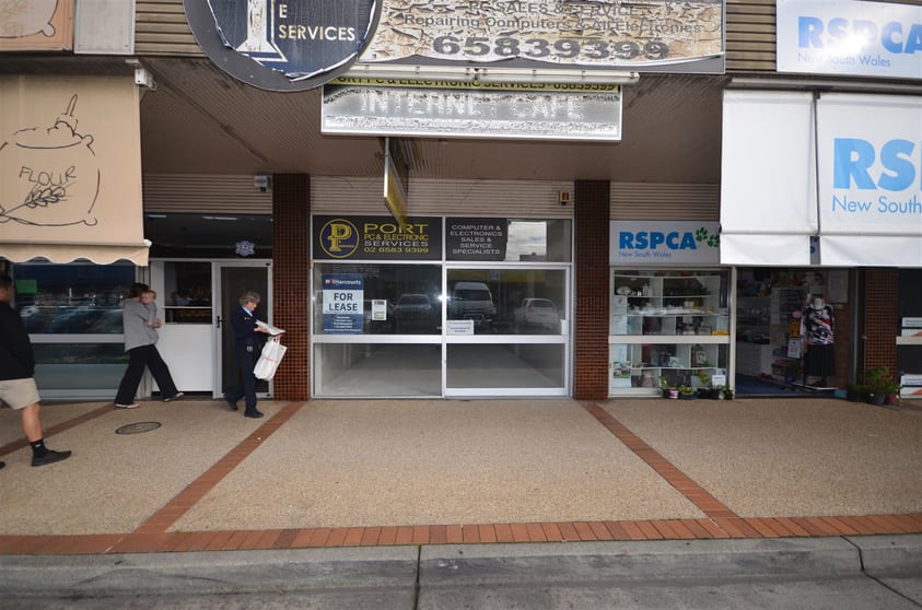 Click to view all images 2/15 Short Street Port Macquarie NSW 2444 - Image 2