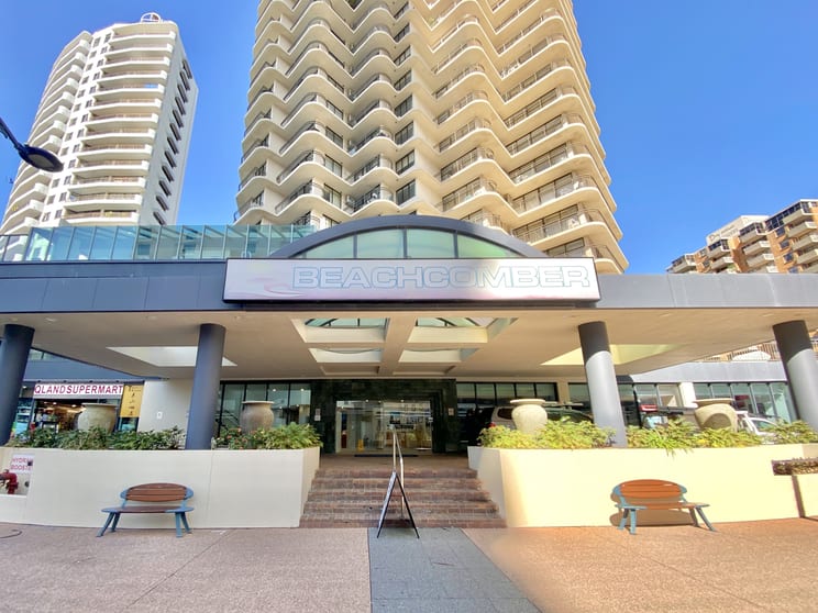 Click to view all images 233/18 Hanlan Street Surfers Paradise QLD 4217 - Image 2