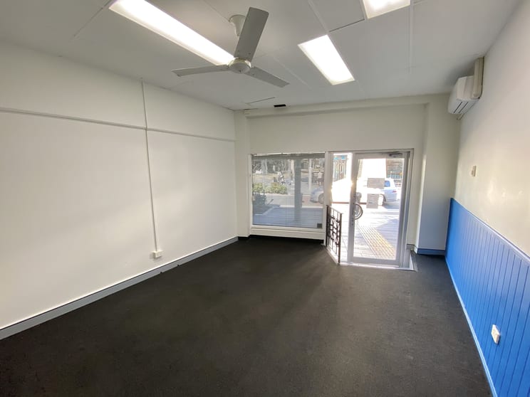 Click to view all images Shop 1A/1 Young Street Southport QLD 4215 - Image 2