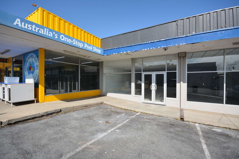 Shop 4, 122 Beach Road Christies Beach SA 5165 - Image 2