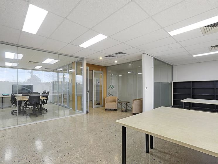 Click to view all images Unit 3, 55 West Fyans Street/Unit 3, 55 West Fyans Street Newtown VIC 3220 - Image 3