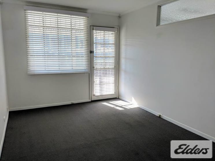 Click to view all images 137 Logan Road Woolloongabba QLD 4102 - Image 3
