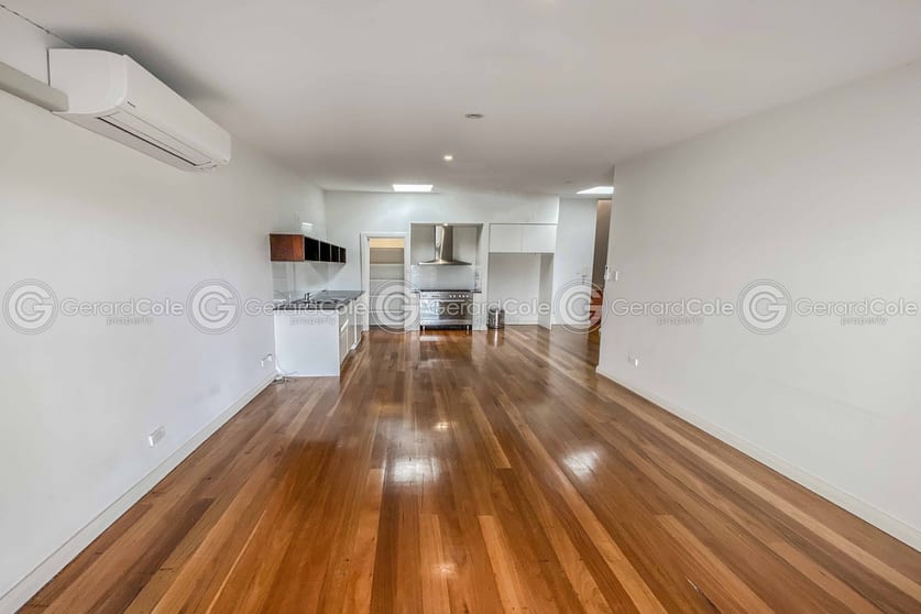 Click to view all images 4a Montague Street Balmain NSW 2041 - Image 2