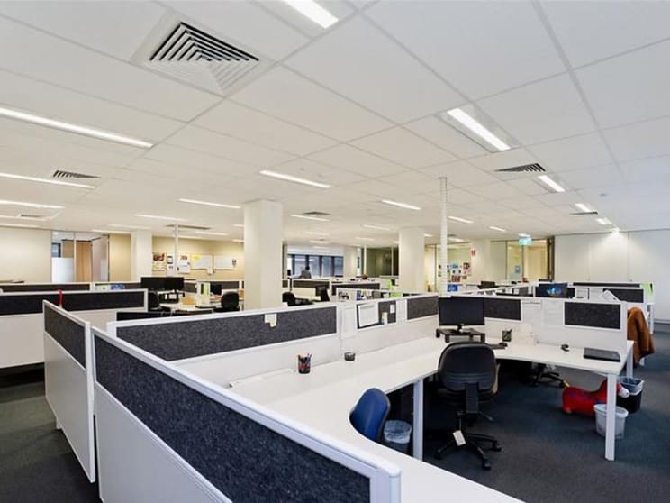 Click to view all images 302/45 Watt Street Newcastle NSW 2300 - Image 3