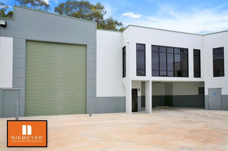Click to view all images Unit 5/17A Birmingham Avenue Villawood NSW 2163 - Image 2