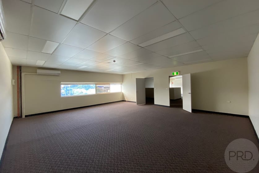 Click to view all images 5 Kurrajong Road North St Marys NSW 2760 - Image 2