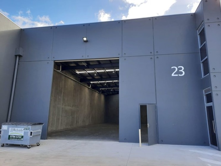 Click to view all images 23 Paraweena Drive Truganina VIC 3029 - Image 3