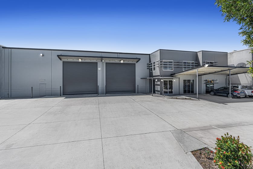 Click to view all images 73 Depot Street Banyo QLD 4014 - Image 2