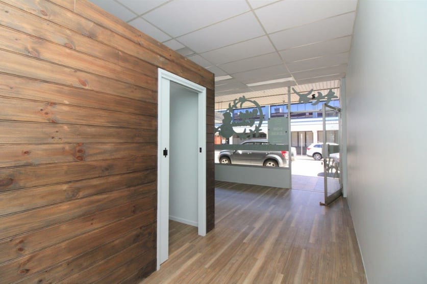 Click to view all images 2/6 Duggan Street Toowoomba QLD 4350 - Image 1