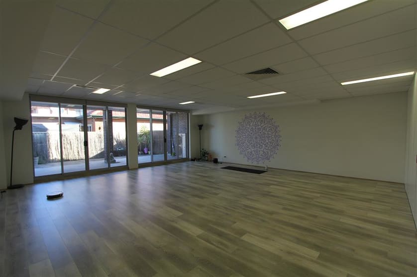 Click to view all images Suite 1/93 Mulga Road Oatley NSW 2223 - Image 2