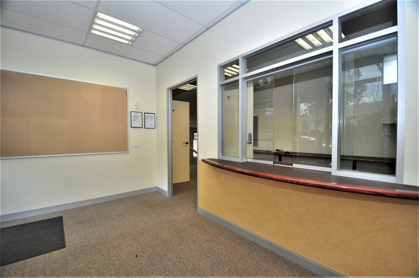 Click to view all images 1/239 Barnard Street Bendigo VIC 3550 - Image 2