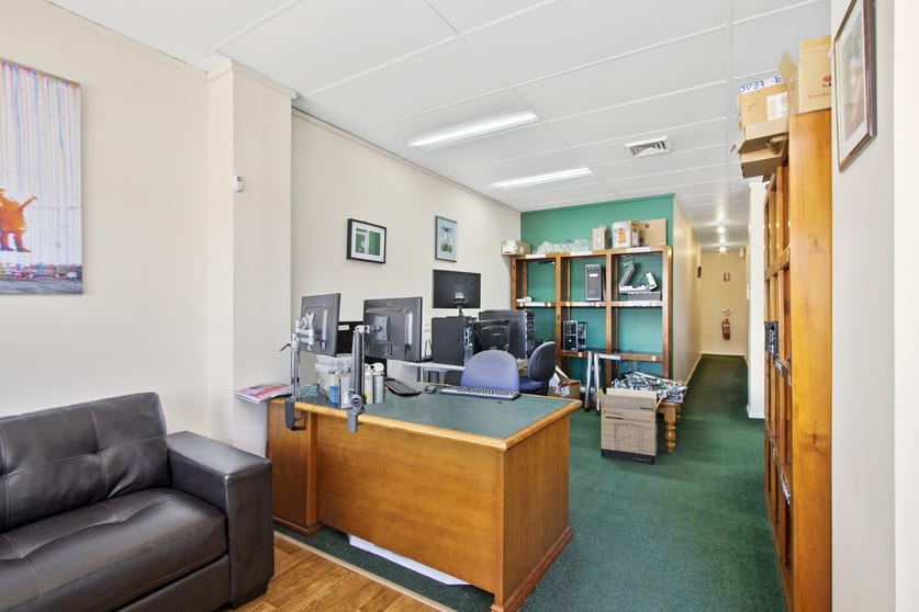 Click to view all images Richmond NSW 2753 - Image 3