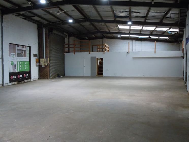Click to view all images 5/214-224 Wellington Road Clayton VIC 3168 - Image 2
