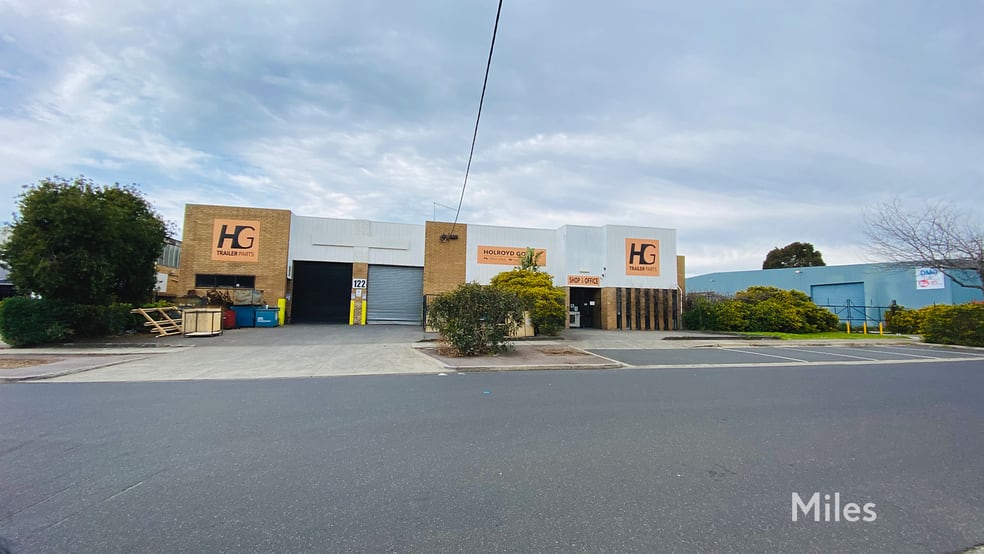 Click to view all images 122-124 Bamfield Road Heidelberg West VIC 3081 - Image 1