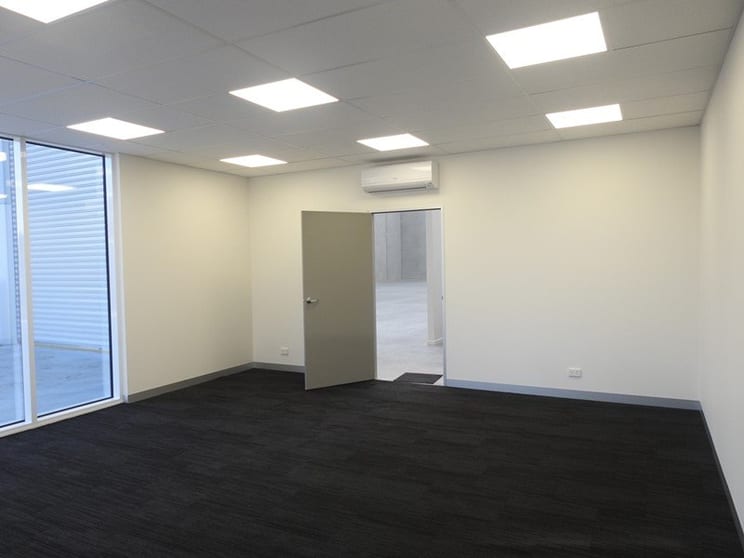 Click to view all images 75 Assembly Drive Dandenong VIC 3175 - Image 3