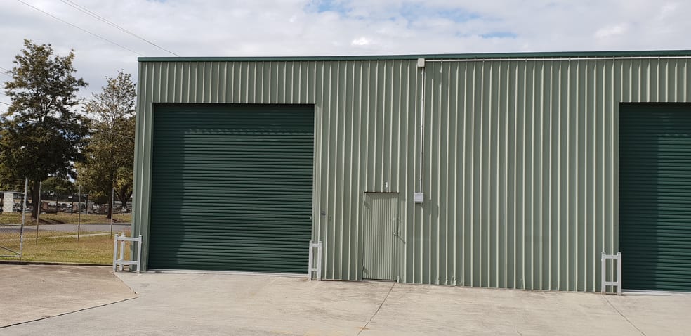 Click to view all images 1/2 Waite Street Ipswich QLD 4305 - Image 1