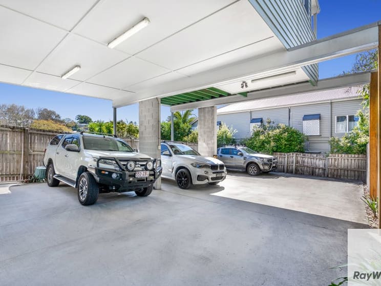 Click to view all images 37 Bangalla Street Auchenflower QLD 4066 - Image 2