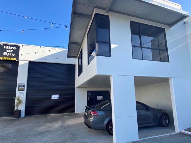 Click to view all images Unit 2, 40 Pacific Avenue Miami QLD 4220 - Image 2