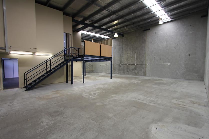 Unit 4/65-75 Captain Cook Drive Caringbah NSW 2229 - Image 1