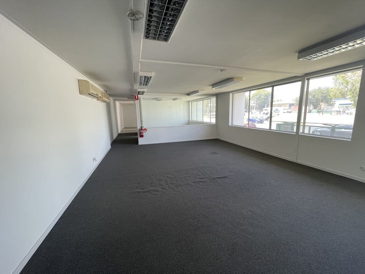 Click to view all images Suite 1/55 Sherwood Road Rocklea QLD 4106 - Image 2