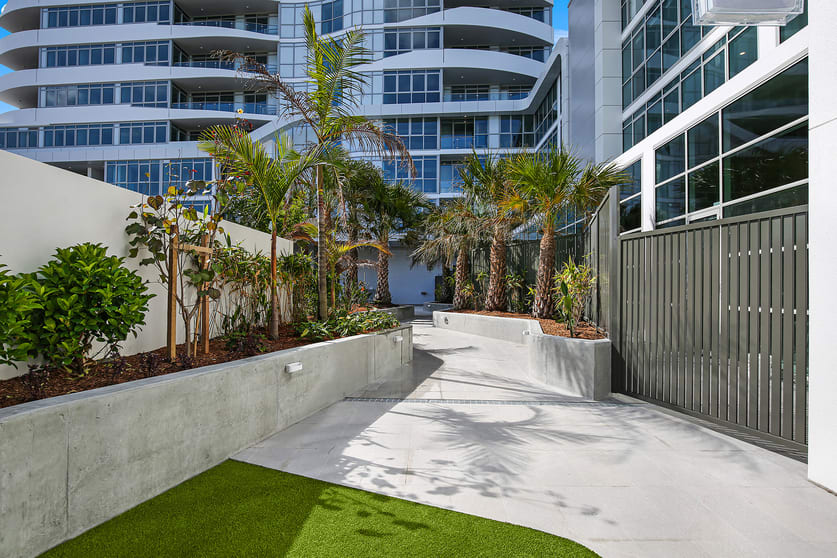 Click to view all images 5/10-18 Regent Street Wollongong NSW 2500 - Image 2