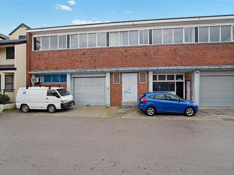 Click to view all images Unit A/25-31 Bishopsgate Street Wickham NSW 2293 - Image 1